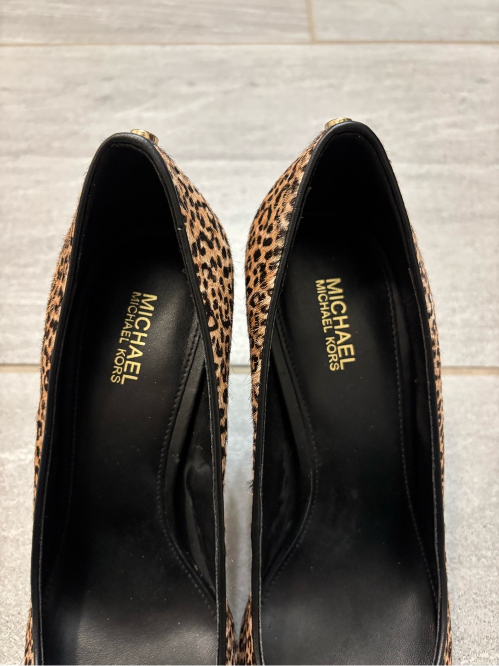 Michael Kors Leopard-Print Pointed Toe Pump - Picture 7 of 12